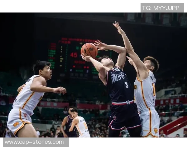 深圳篮球队区域防守战术深度解析与实战应用探讨